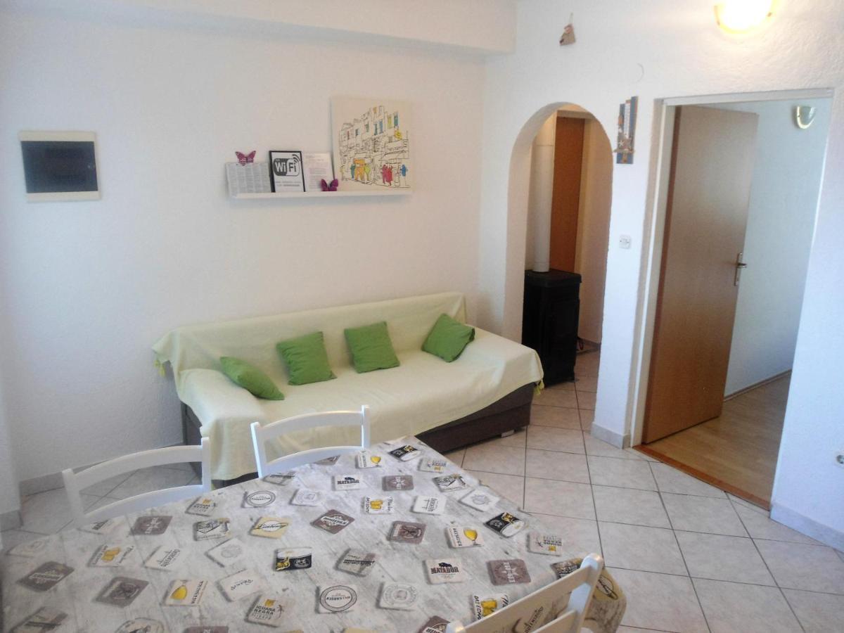 Guest House Pamela Сен Екстериор снимка